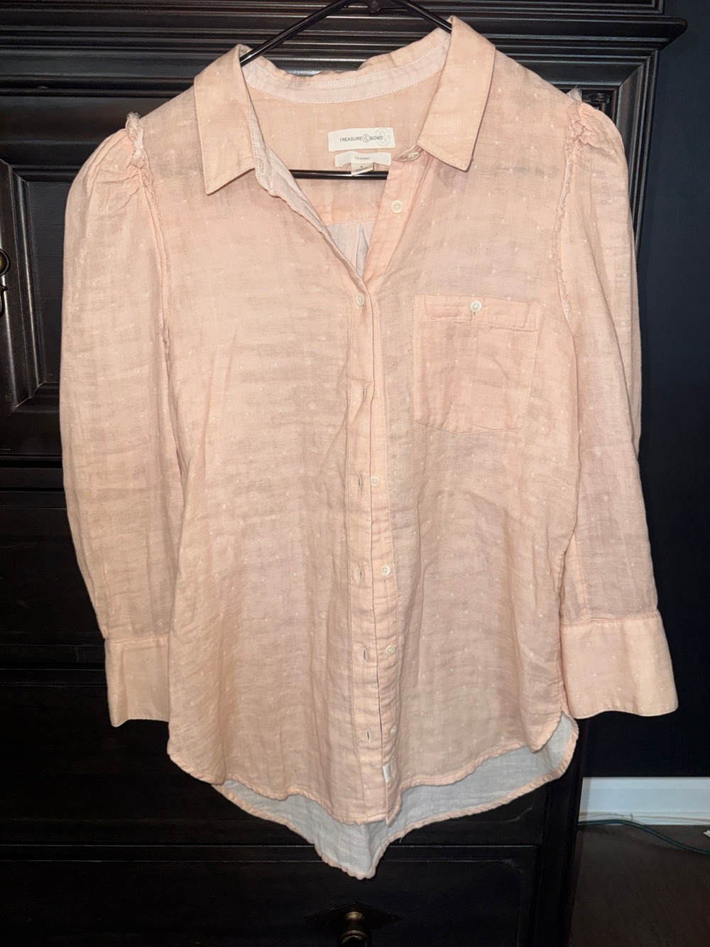 Treasure and Bond top Size small